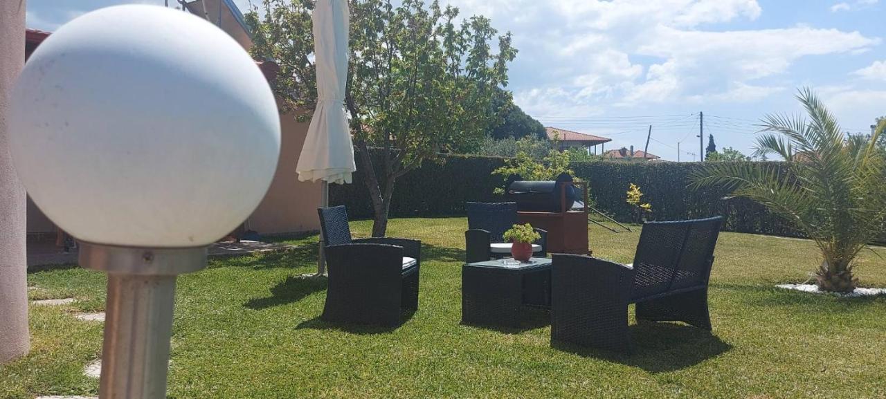 Villa Vista Mare Nea Iraklia Esterno foto