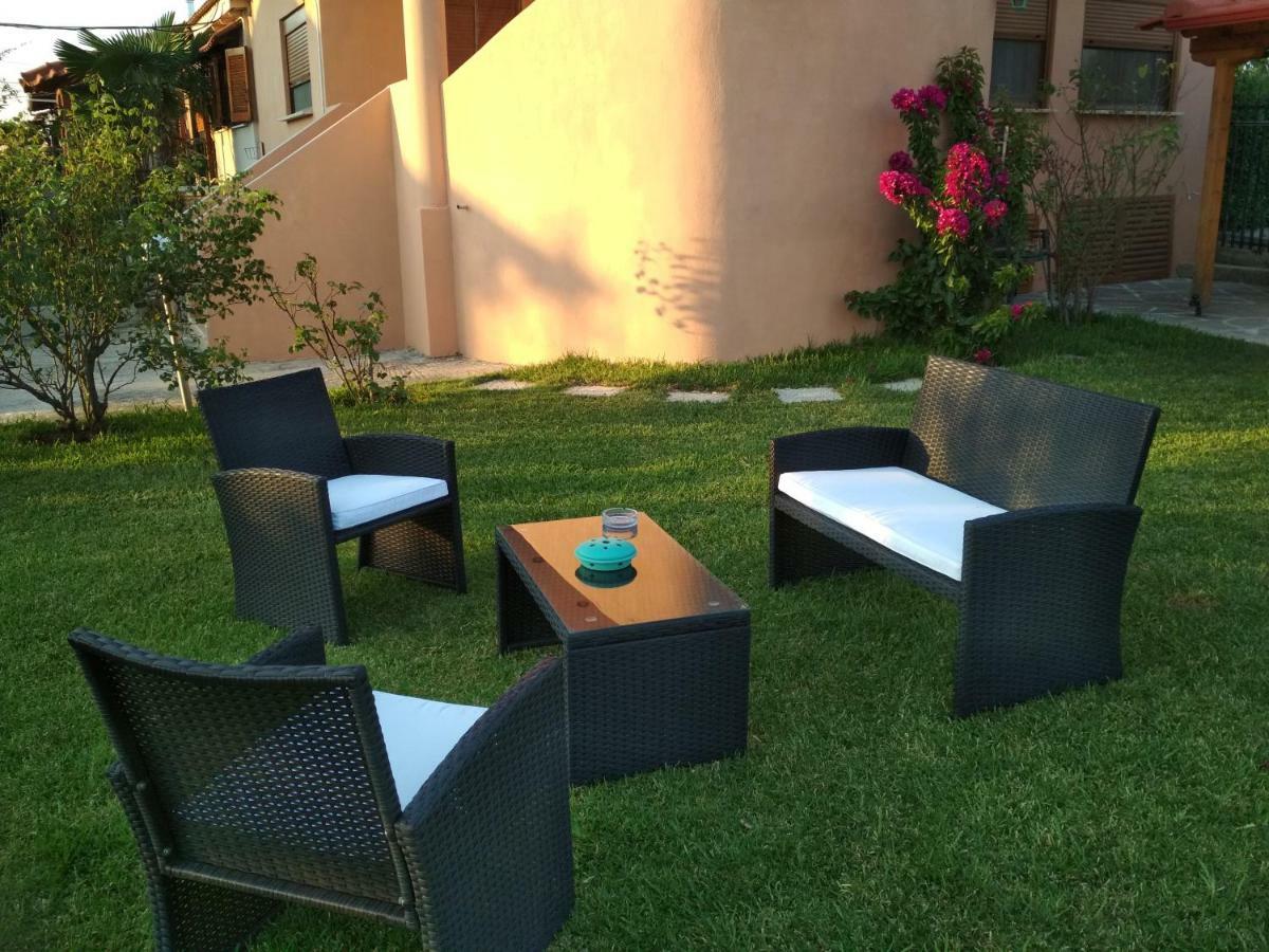 Villa Vista Mare Nea Iraklia Esterno foto